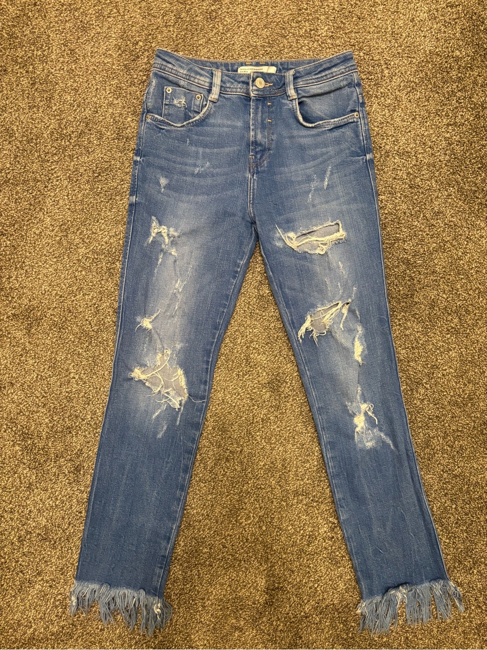 Zara Distressed Blue Ankle Jeans with Frayed Hem
